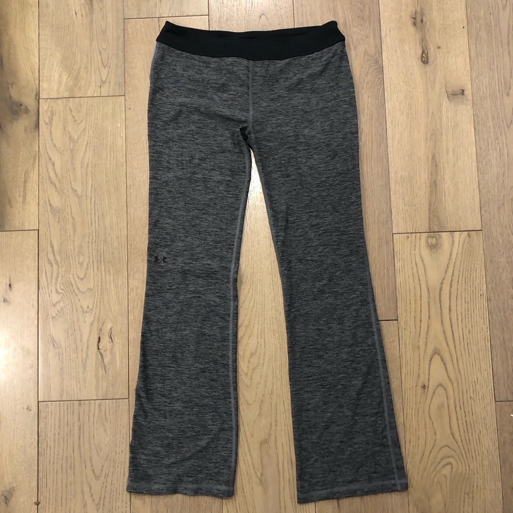 ⭕️ under armour yoga pants - heat gear